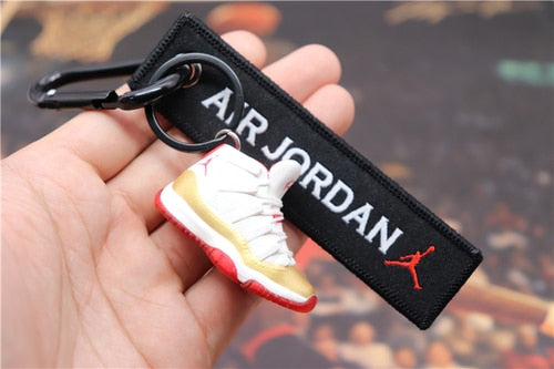 Handmade 3D AJ11 KeyChain Air Mini Jordan Sneakers Model Key chain Cute Basketball Shoes Key Ring